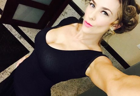 Aracely Arambula sexy model galleries