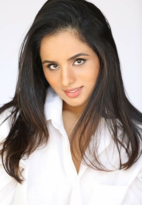 Aparna Brielle erotic model picture