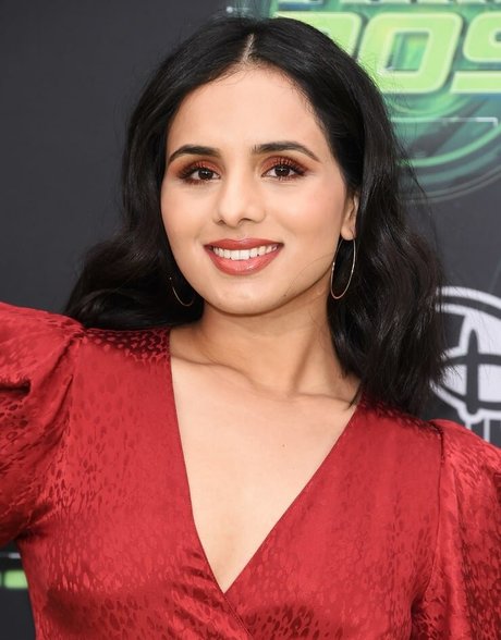 Aparna Brielle naked actress picture