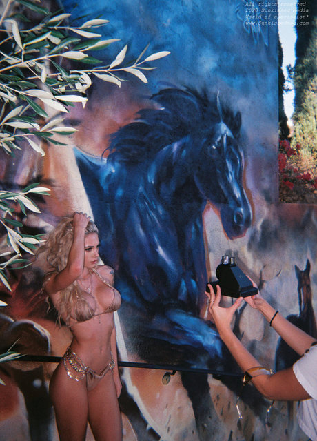 Sunkissedmag porn model img