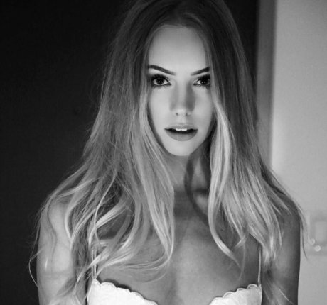 Ali Miller nice star pics