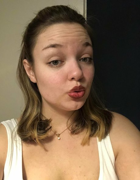 Cheyenne1607 nice actress image