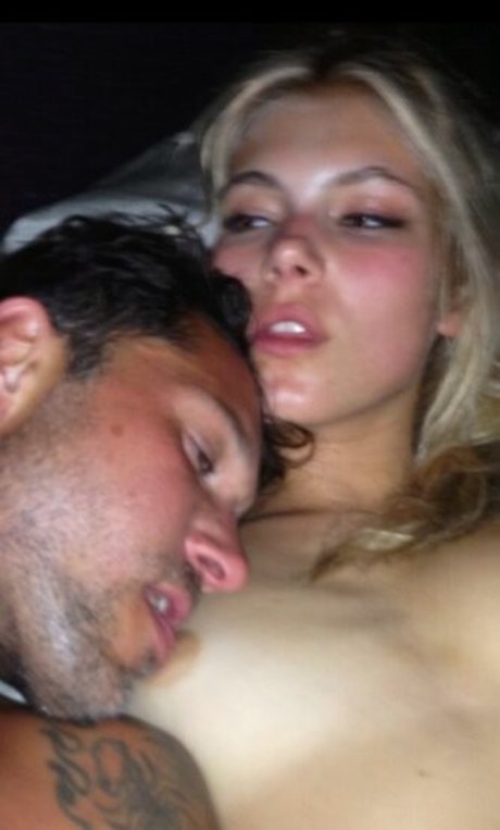 Allegra Carpenter pornstar sex images