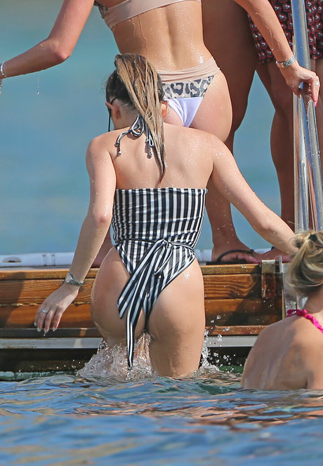 Amber Davies pornstar beautiful picture