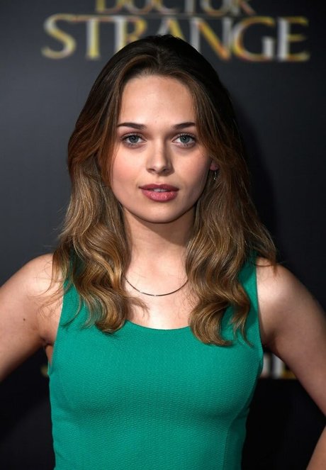 Alyssa Jirrels naked pornstar img