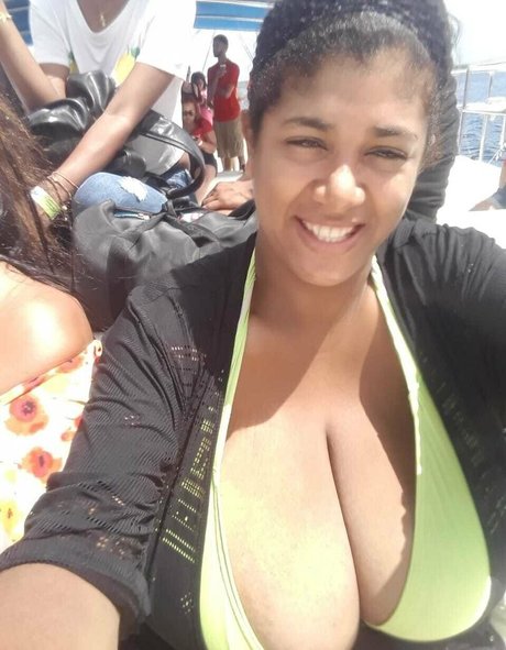 Kristina Milan free pornstar photo