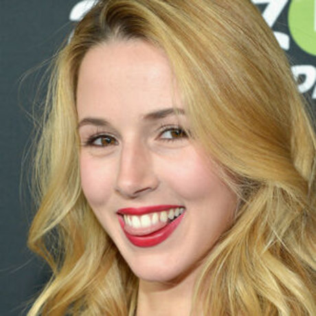 Alona Tal best model galleries