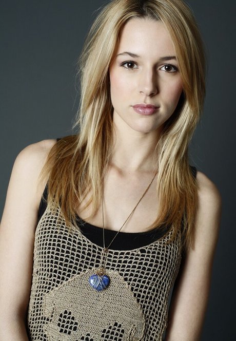 Alona Tal nude actress pictures