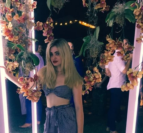 Alexis Raich model beautiful picture