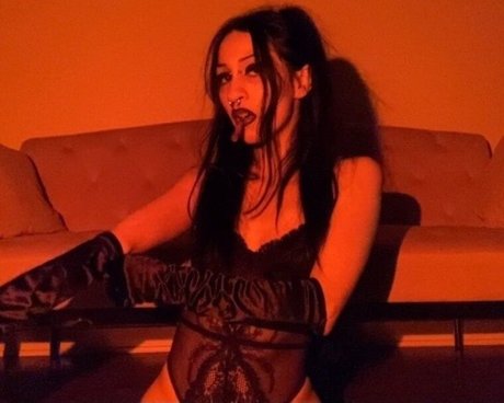 Luciiiford nice pornstar picture