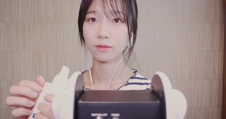 Latte ASMR art star pic