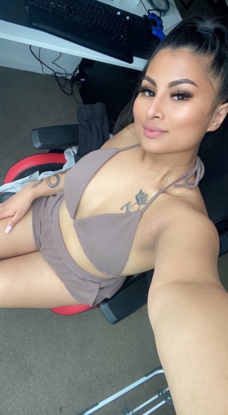 Ririiii k exclusive actress gallery