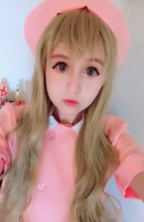 Yssa Aka Pettancakes model perfect pic