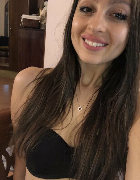 Elizabeth Sentbyeros adult actress pics