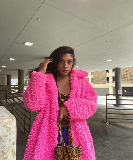 Bianca Brown pornstar hd image