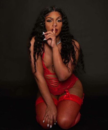 Bianca Brown model beautiful pics