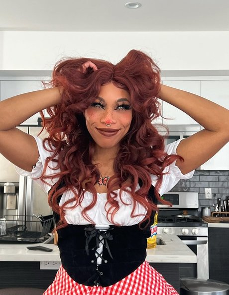 kieraplease model art gallery