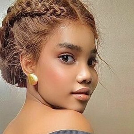 Sphakia Sanon model sex photo