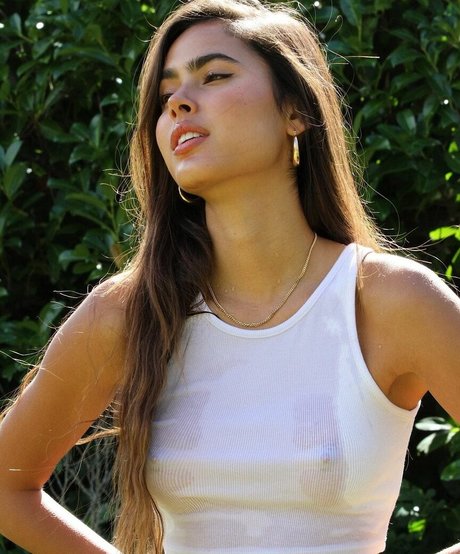 Salome Das erotic pornstar images