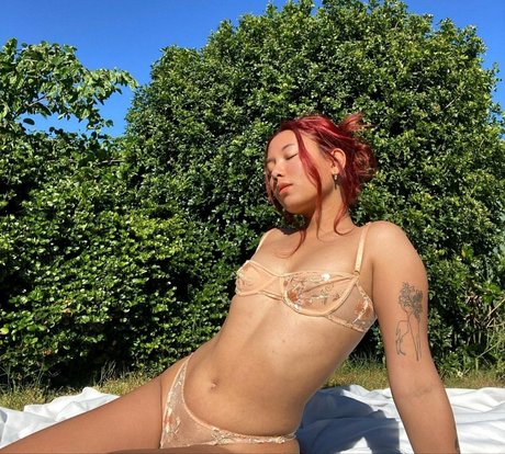 notvmvv nudes star archive