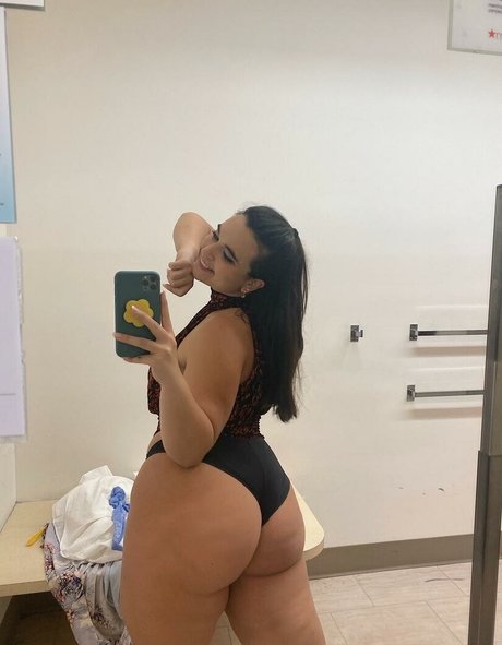 Beary Becca nudes star pic