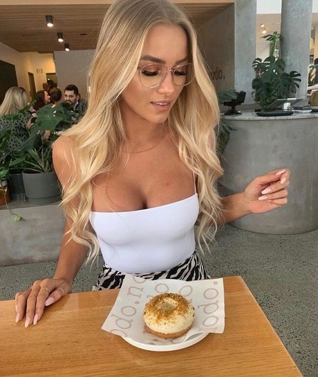 Lauren Wheatley star hot gallery