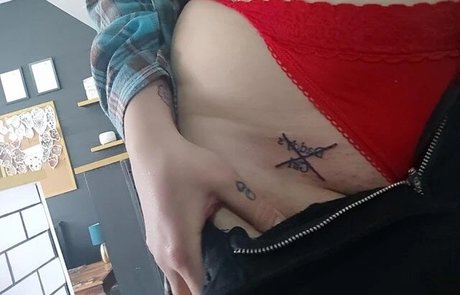 Boz suicide exclusive star photos