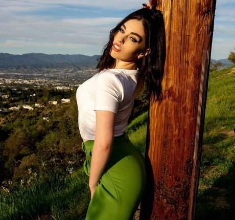 Elizabeth Rudy free actress pictures