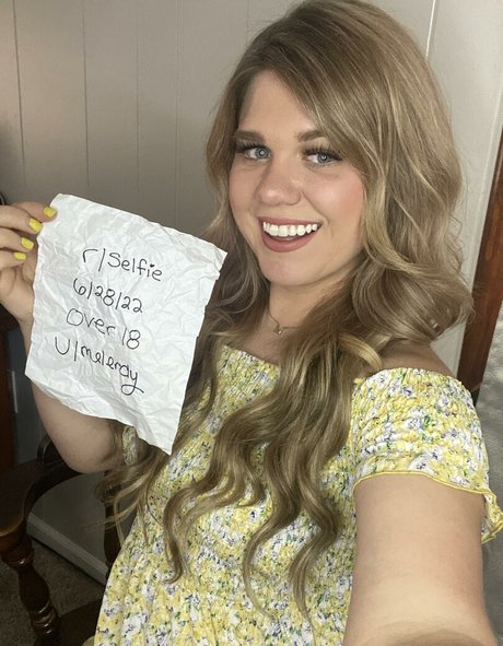 melerdy pretty model images