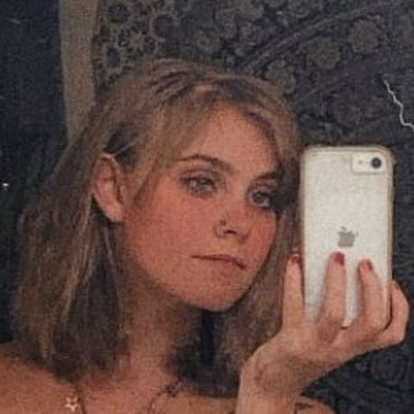 Lydia Anderson top actress photos