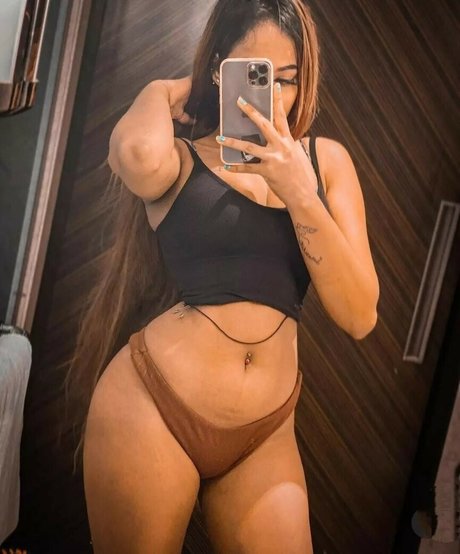 Dilnoor Aka perfect model images