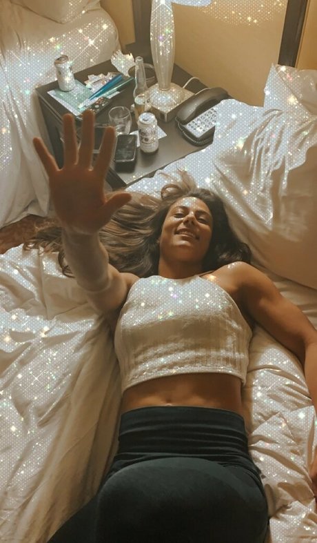 Tabatha Ricci model pretty pics