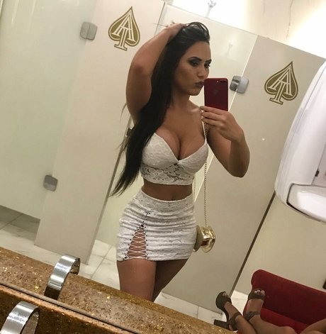 Isabella Pinheiro star nudes galleries