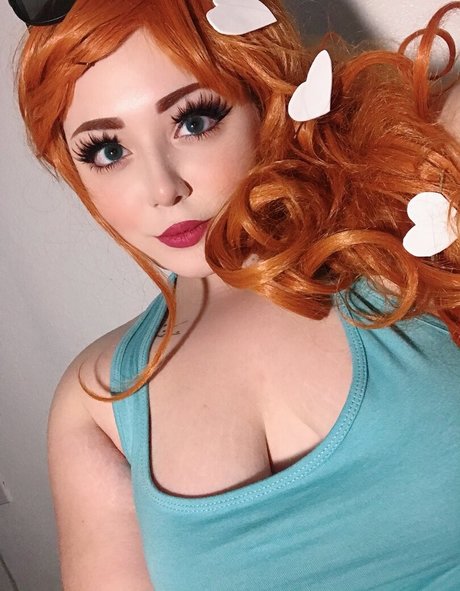 Miss Adrienne Park free model photos