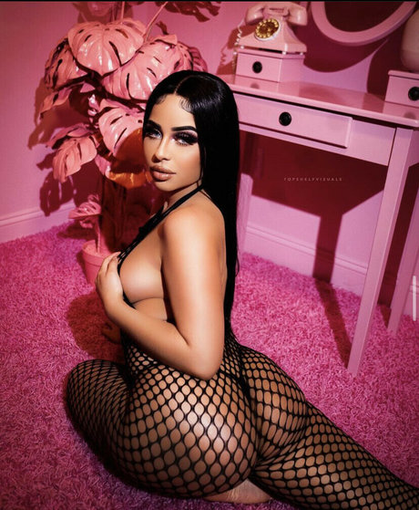 Claudiamolina a pornstar perfect image