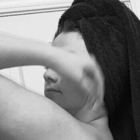 Novaleegrace exclusive model photos