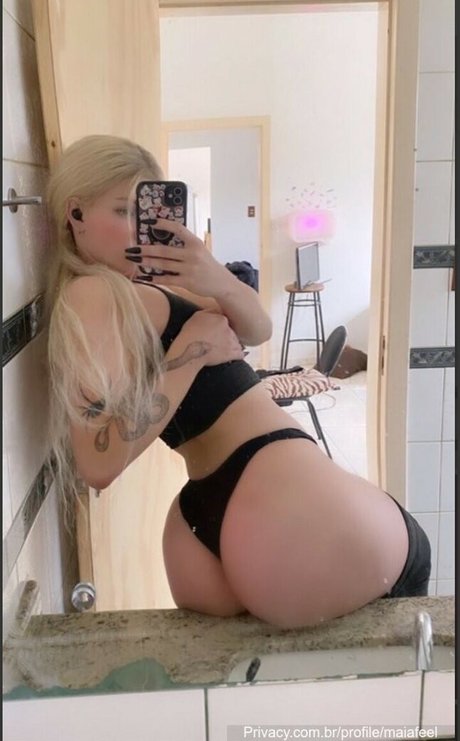 Maiafeel pornstar erotic img