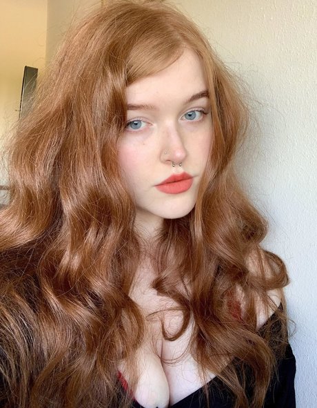 verysoftrobot sexy model pictures