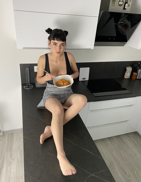 Monie Kulh porn actress images