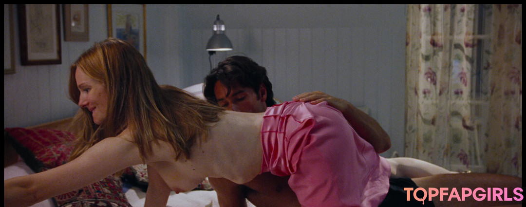 Laura Linney pornstar nice pictures