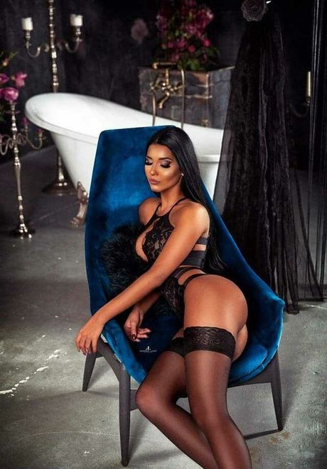 Annie Smile pornstar xxx pics