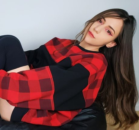 Seshany hd model galleries