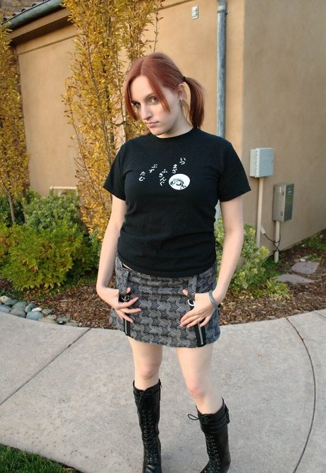 NixiePixel art star galleries