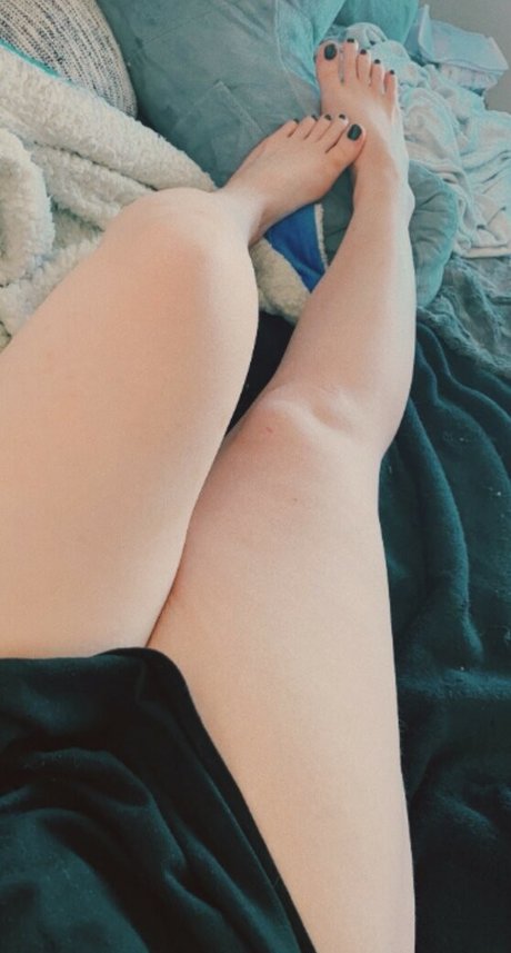 Floralis top actress image