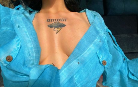 cutemeow art model image