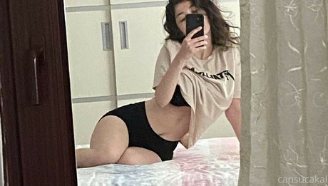 Cansu Cakal art pornstar galleries