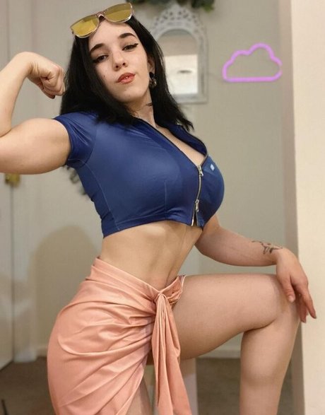 Amber The Valkyrie model adult picture