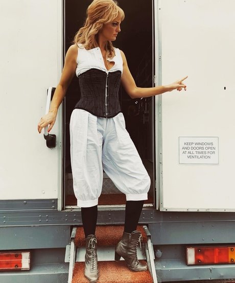 Morgana Robinson perfect pornstar galleries