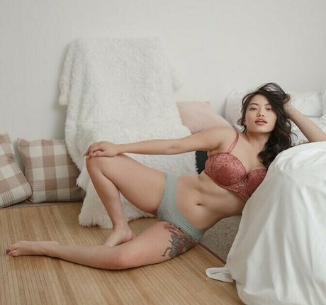 Hmong Julie Vue actress gallery