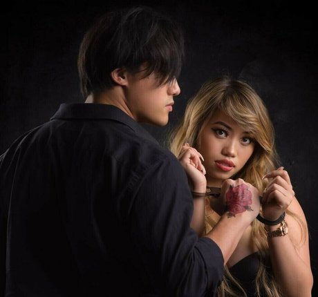 Hmong Julie Vue best model galleries